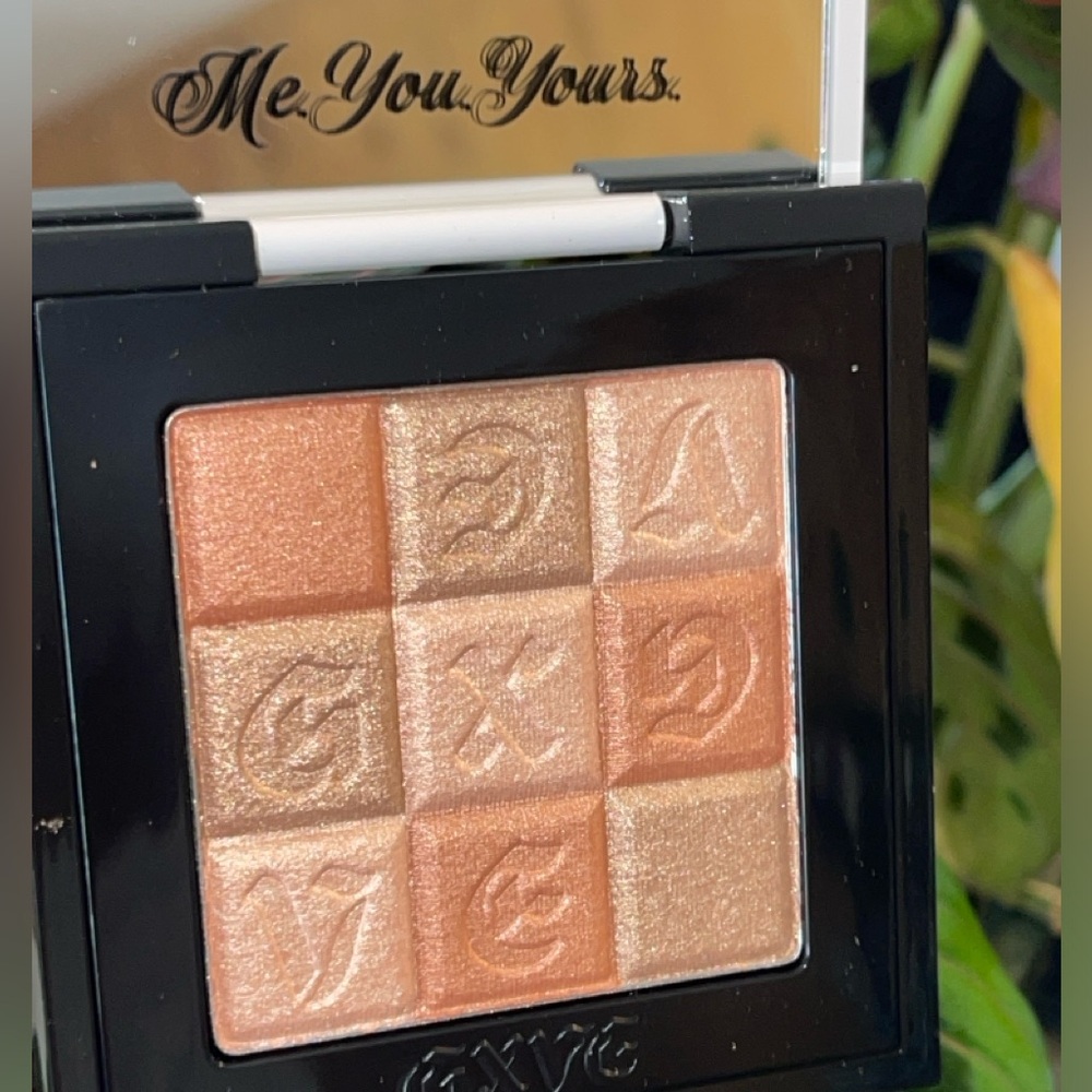 GXVE BEAUTY BY GWEN STEFANI Multi-Dimensional Highlighter In Homegrown G… - Picture 3 of 16
